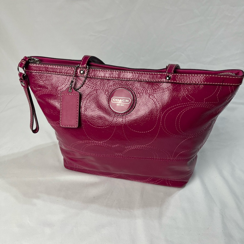 Vintage Coach Berry Pink Signature Patent Leather Tote (E1020-F15142)
